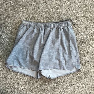 Mens Lululemon 5” shorts lines